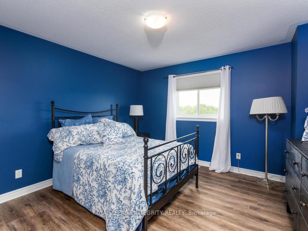 111 Comba Drive photo 23