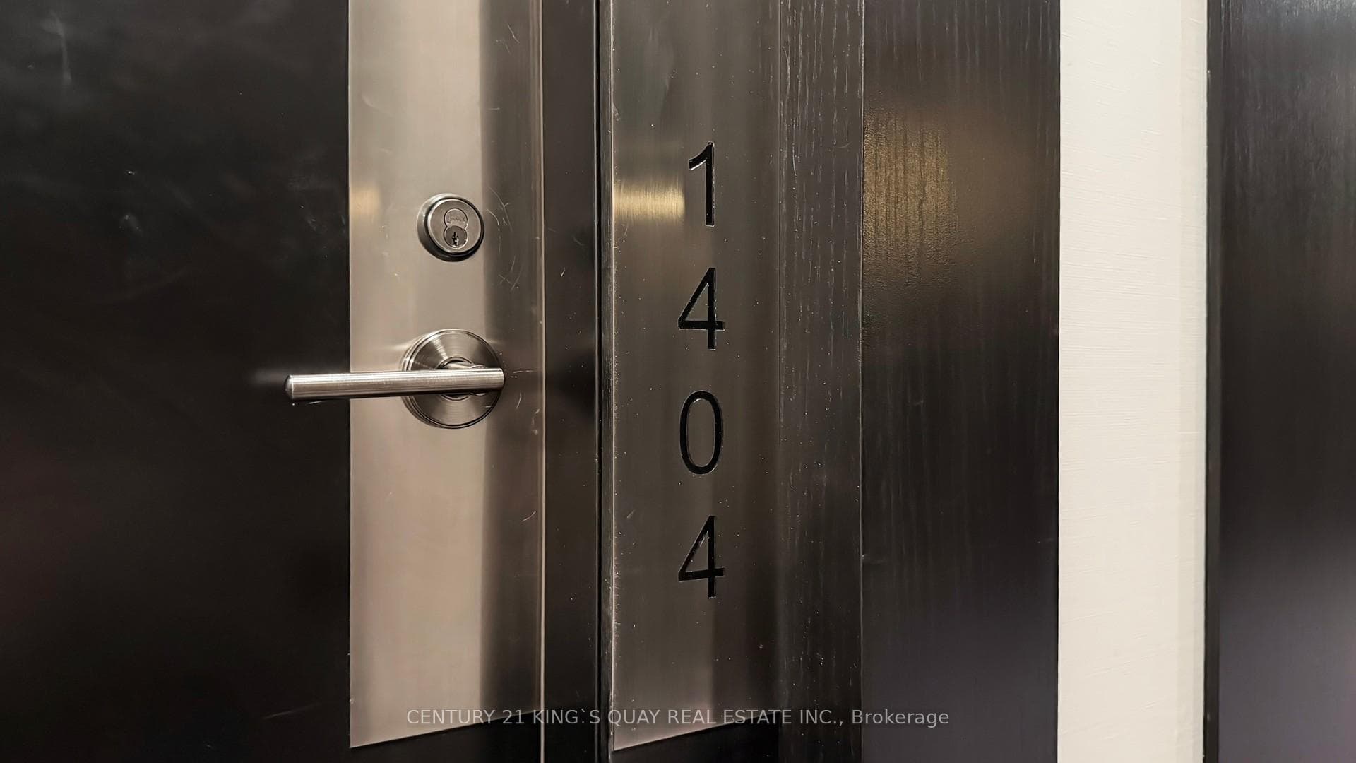 101 Erskine Avenue Unit 1404 photo 18