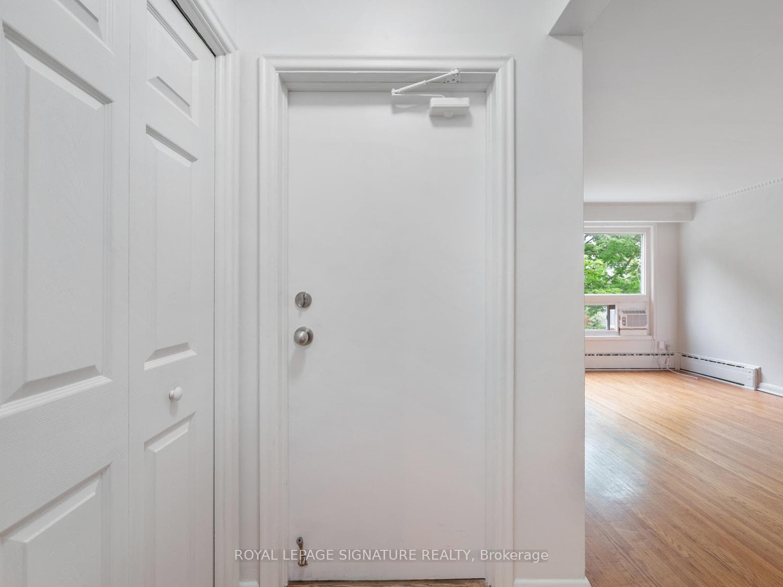 6A Rowley Avenue Unit Main photo 6