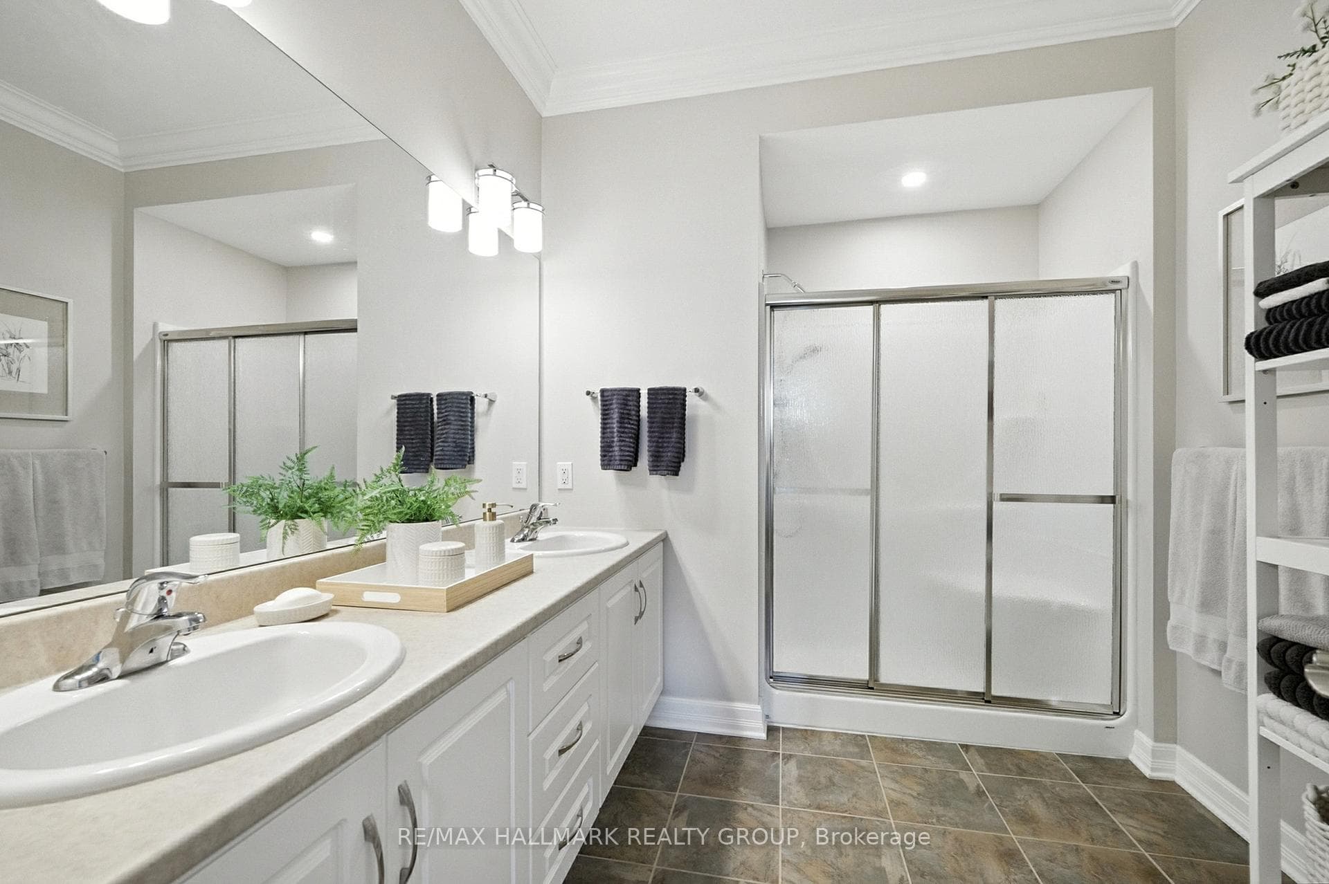 261 Cairnsmore Circle photo 22