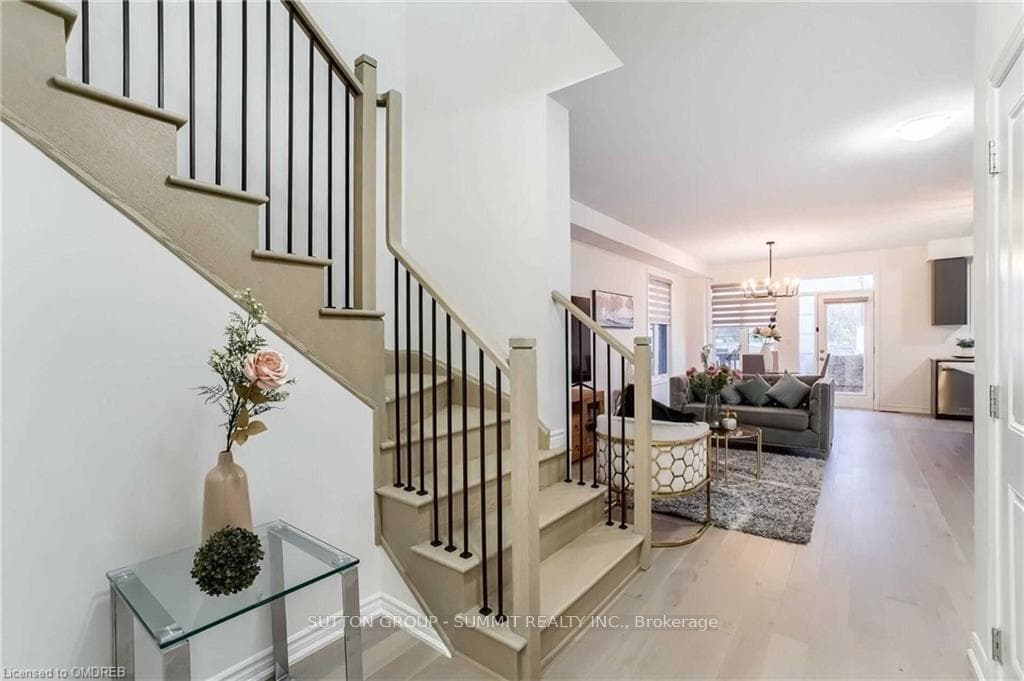 492 Bergamot Avenue photo 37