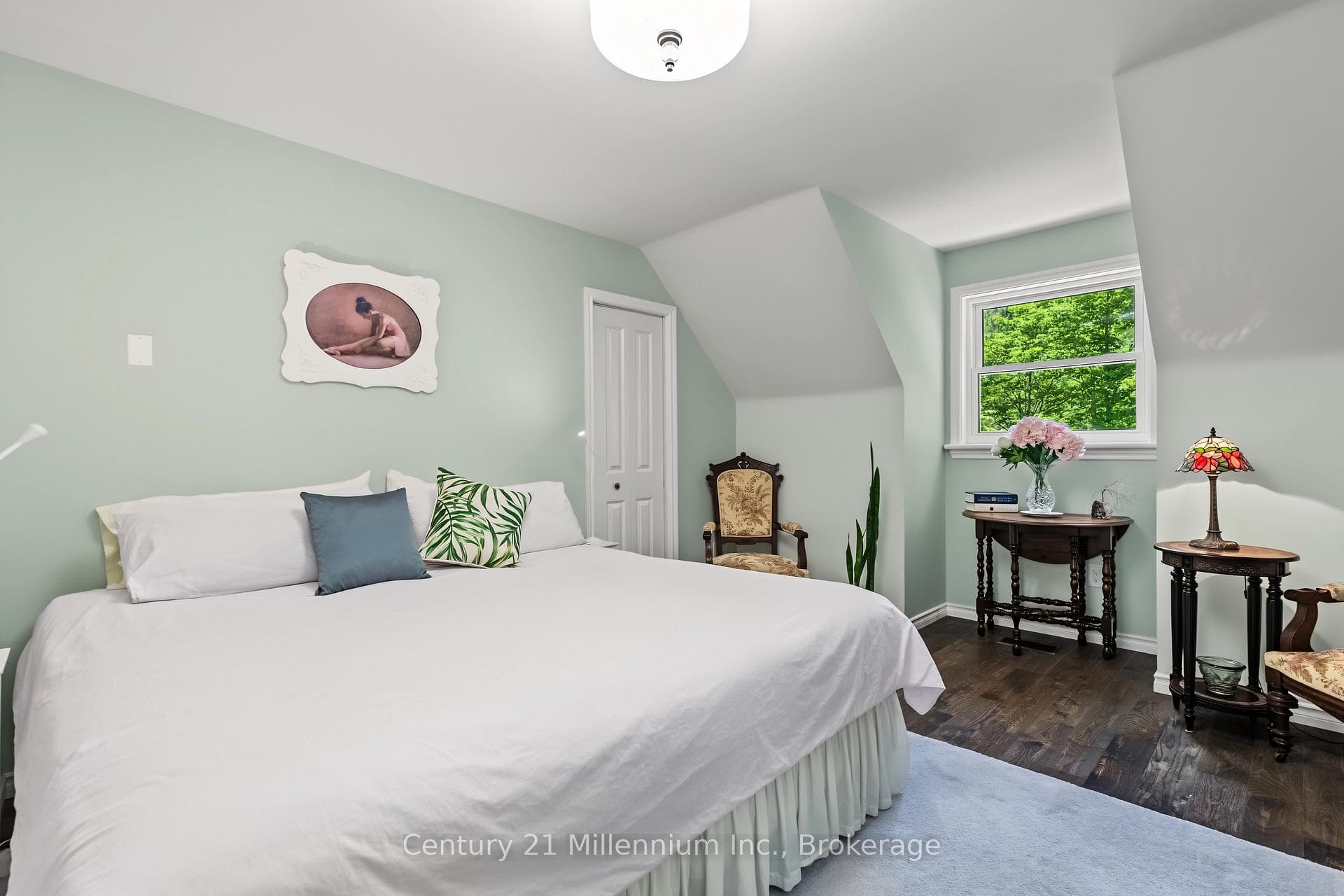 414681 Baseline Road photo 26