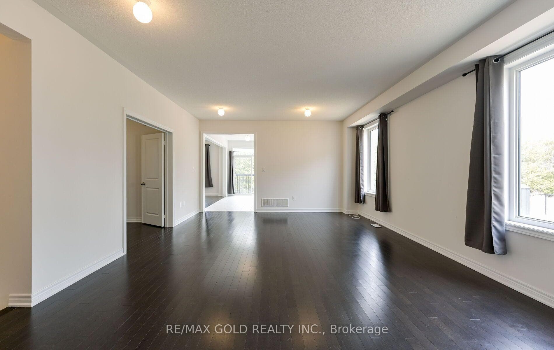 124 Limestone Lane photo 4