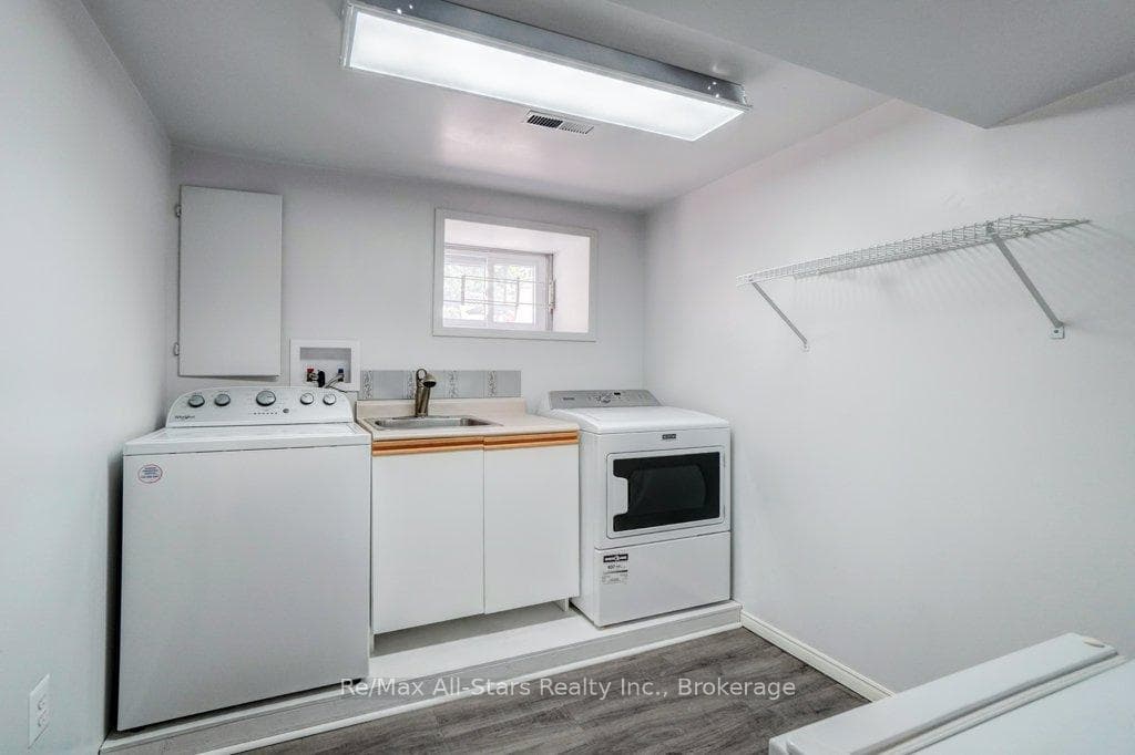 15 Edwin Street photo 37