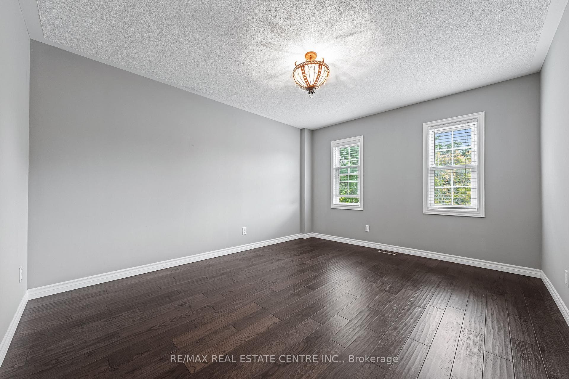163 GLENVALLEY Drive photo 29