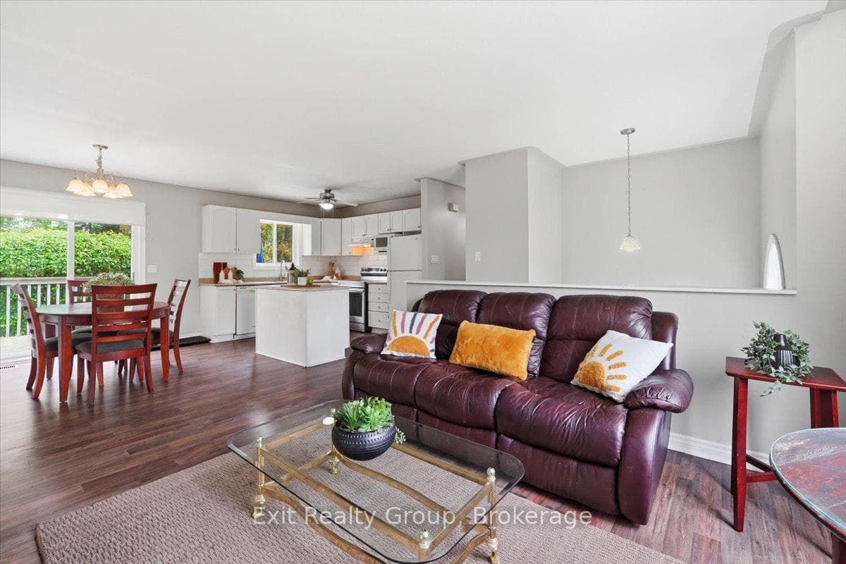15448 Telephone Road photo 7