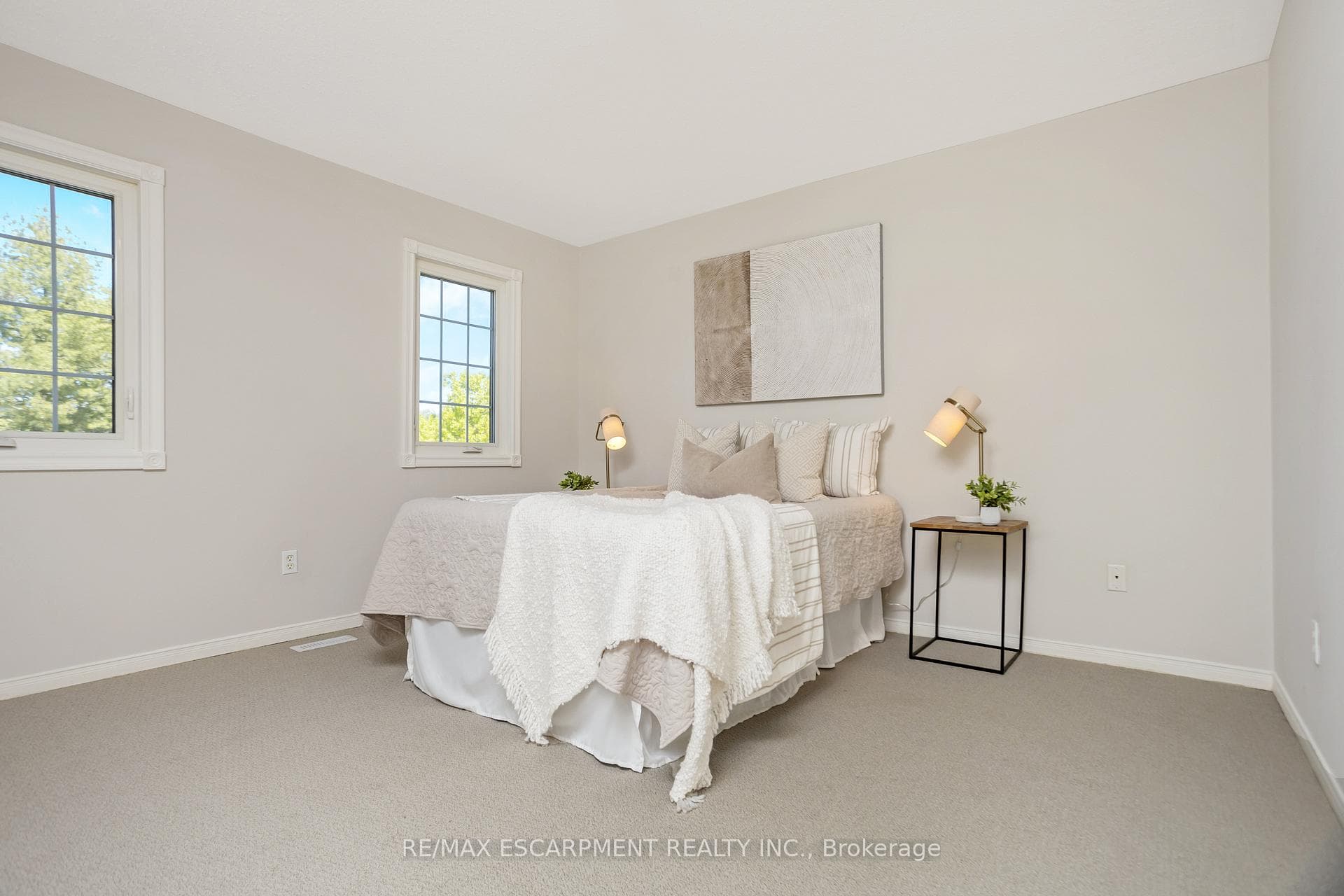 151 Academy Place photo 20