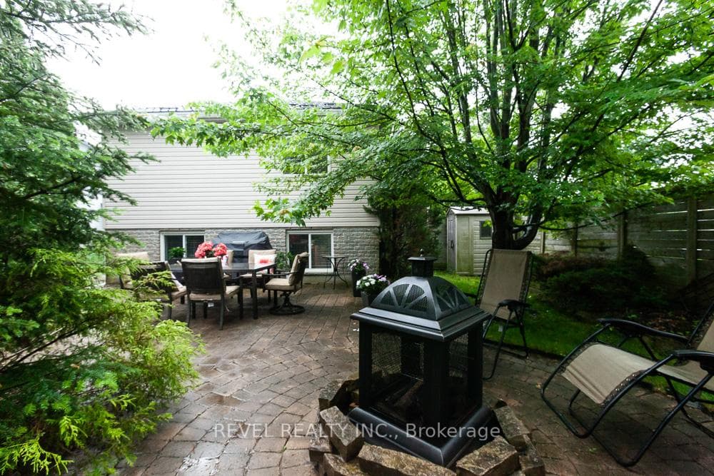 976 Marigold Street photo 21