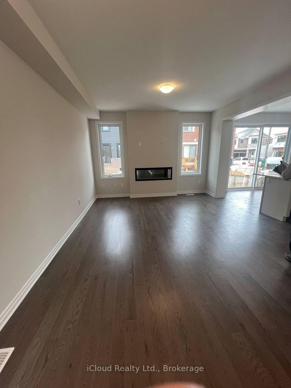 1407 Hearns Place Unit Upper photo 6