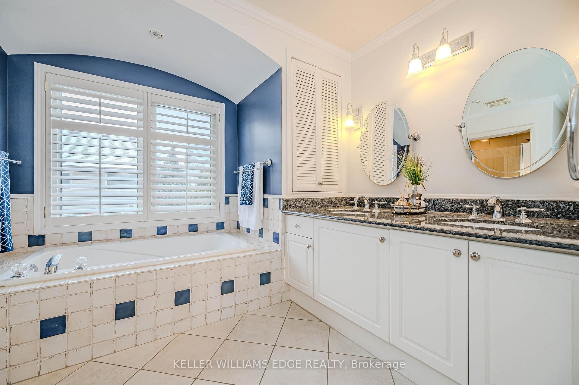 5pc master ensuite