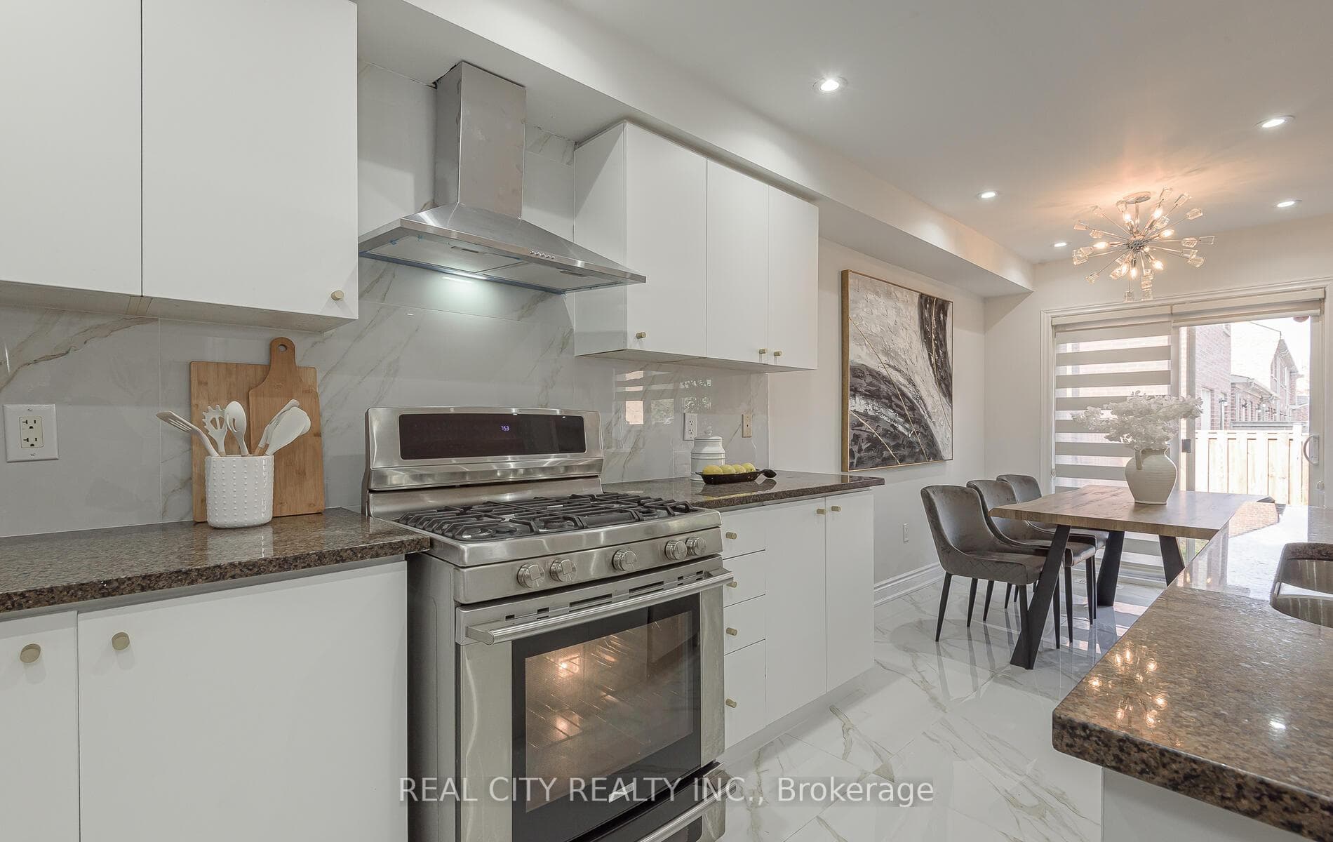 27 Bellhaven Crescent photo 12