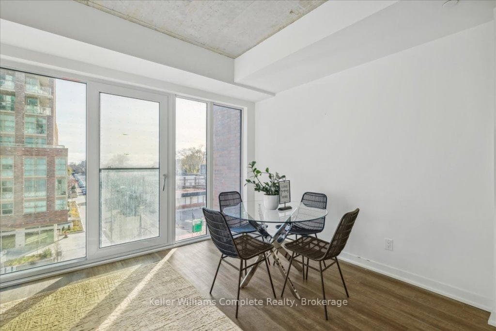1808 St Clair Avenue Unit 414 photo 18