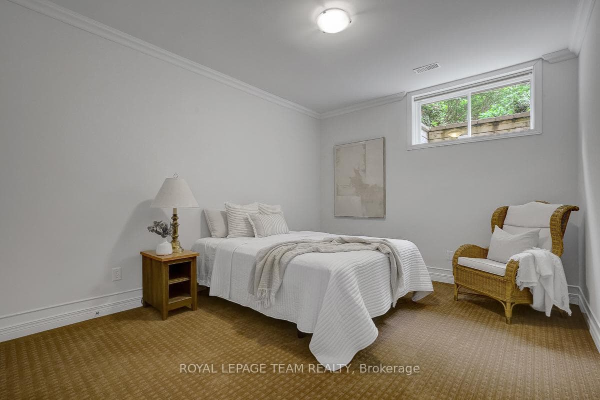126 Solera Circle photo 36
