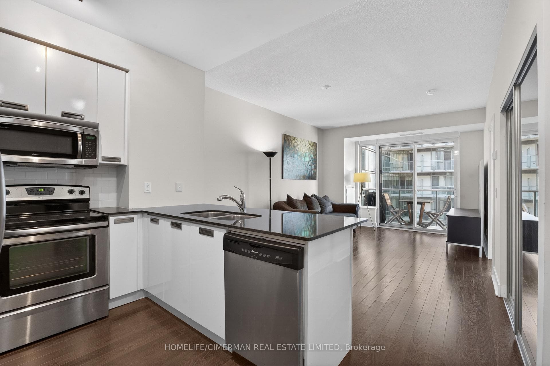 90 Stadium Road Unit 601 photo 11