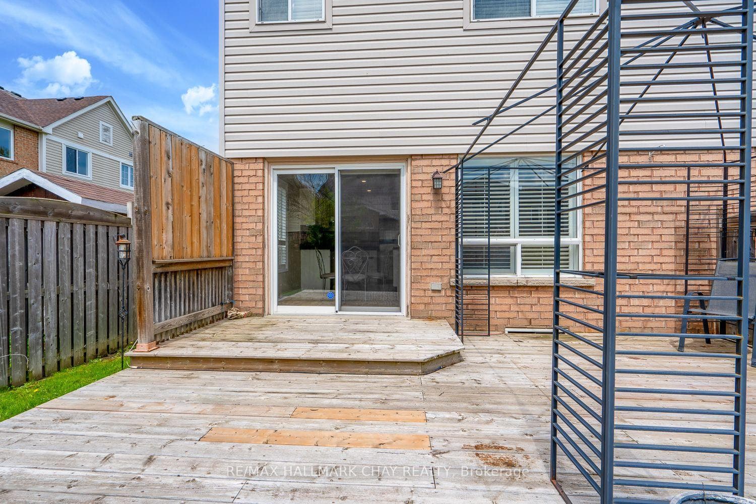 17 Presley Crescent photo 33