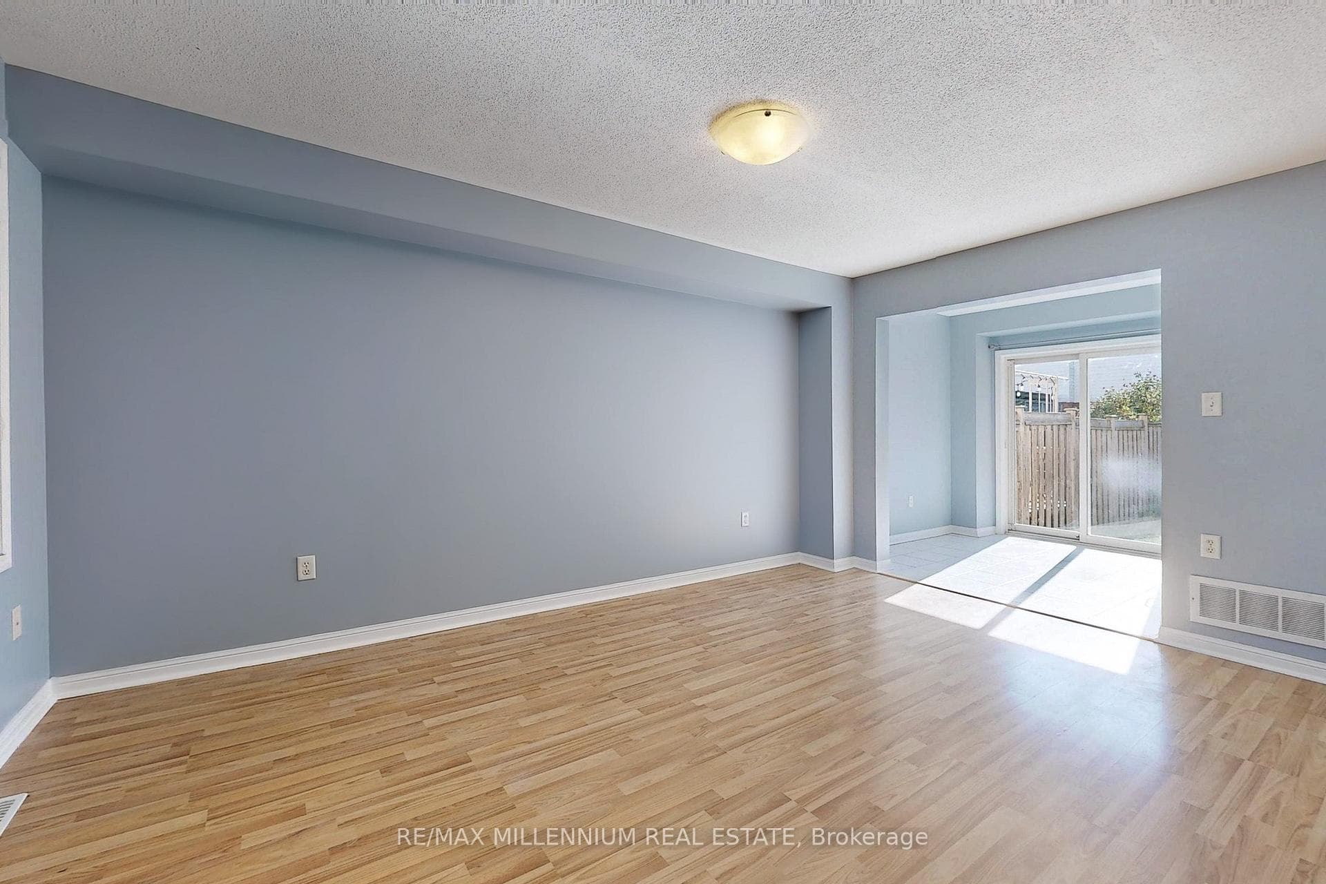 20 Coleman Drive photo 3