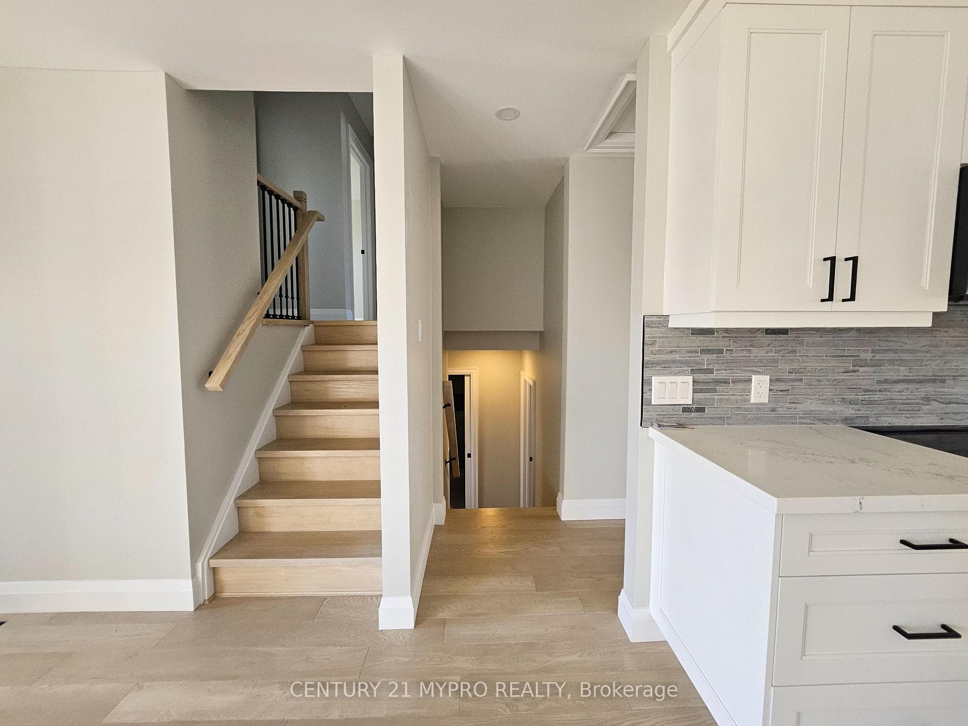 2135 Cobblestone Drive photo 17