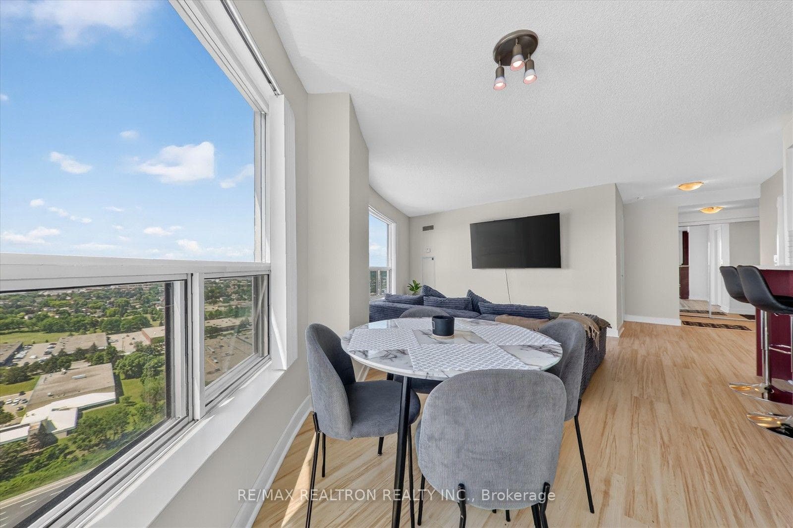 36 Lee Centre Drive Unit 3111 photo 12