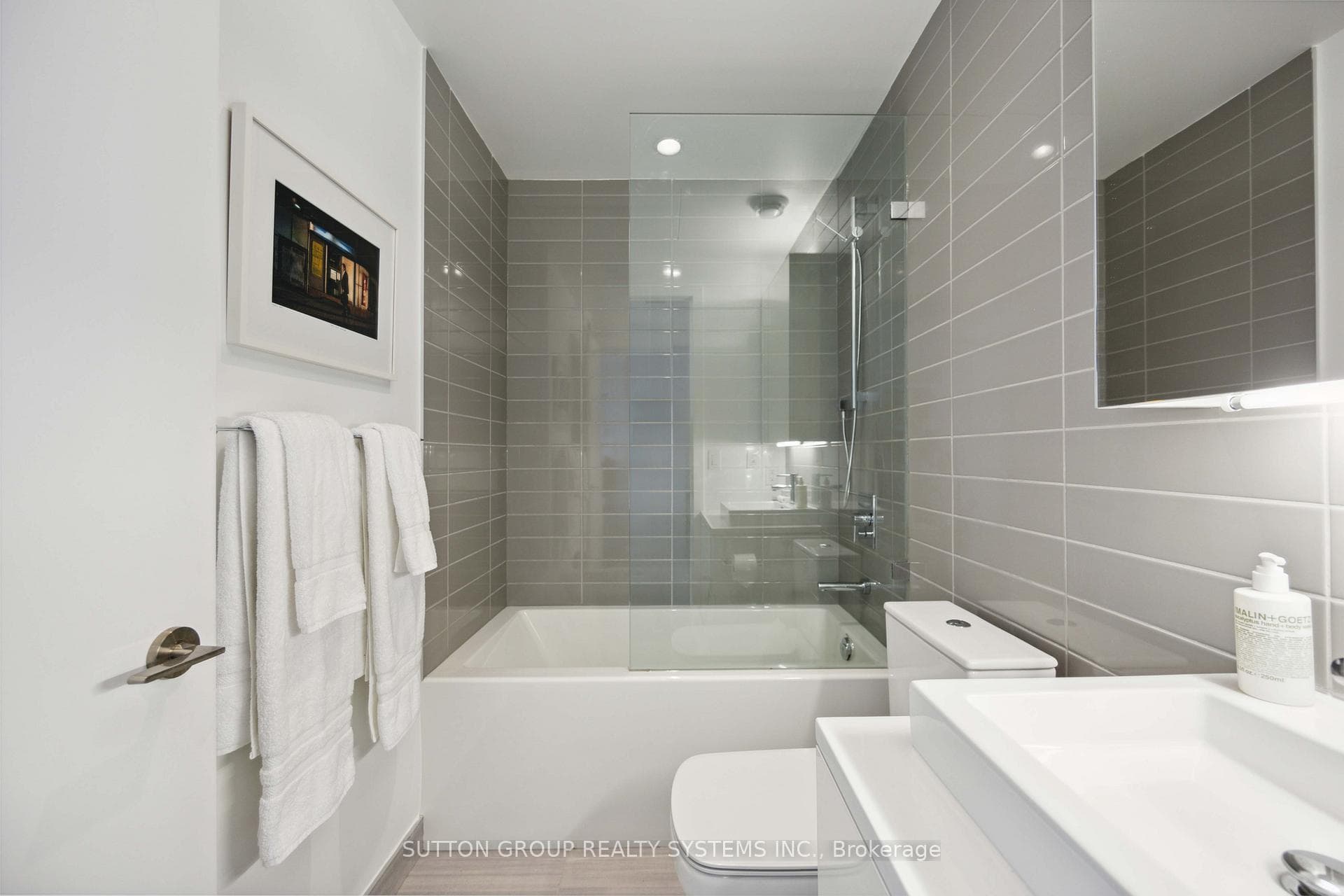 170 Bayview Avenue Unit 2108 photo 11
