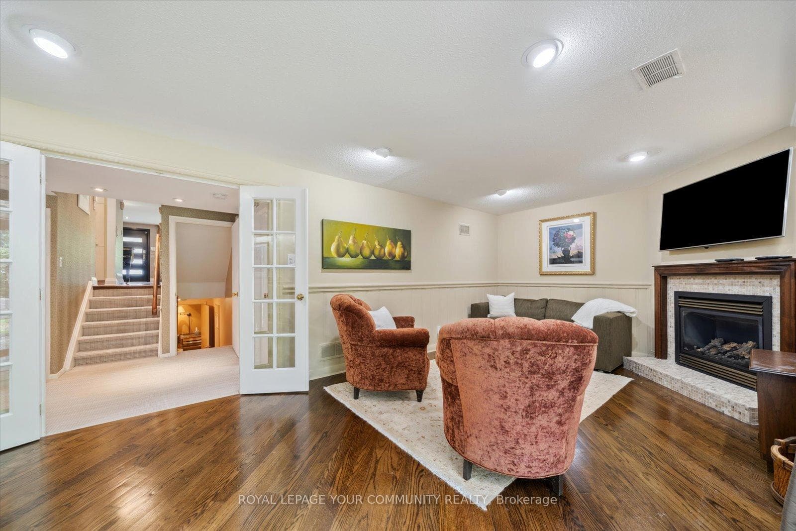 338 Betty Ann Drive photo 33