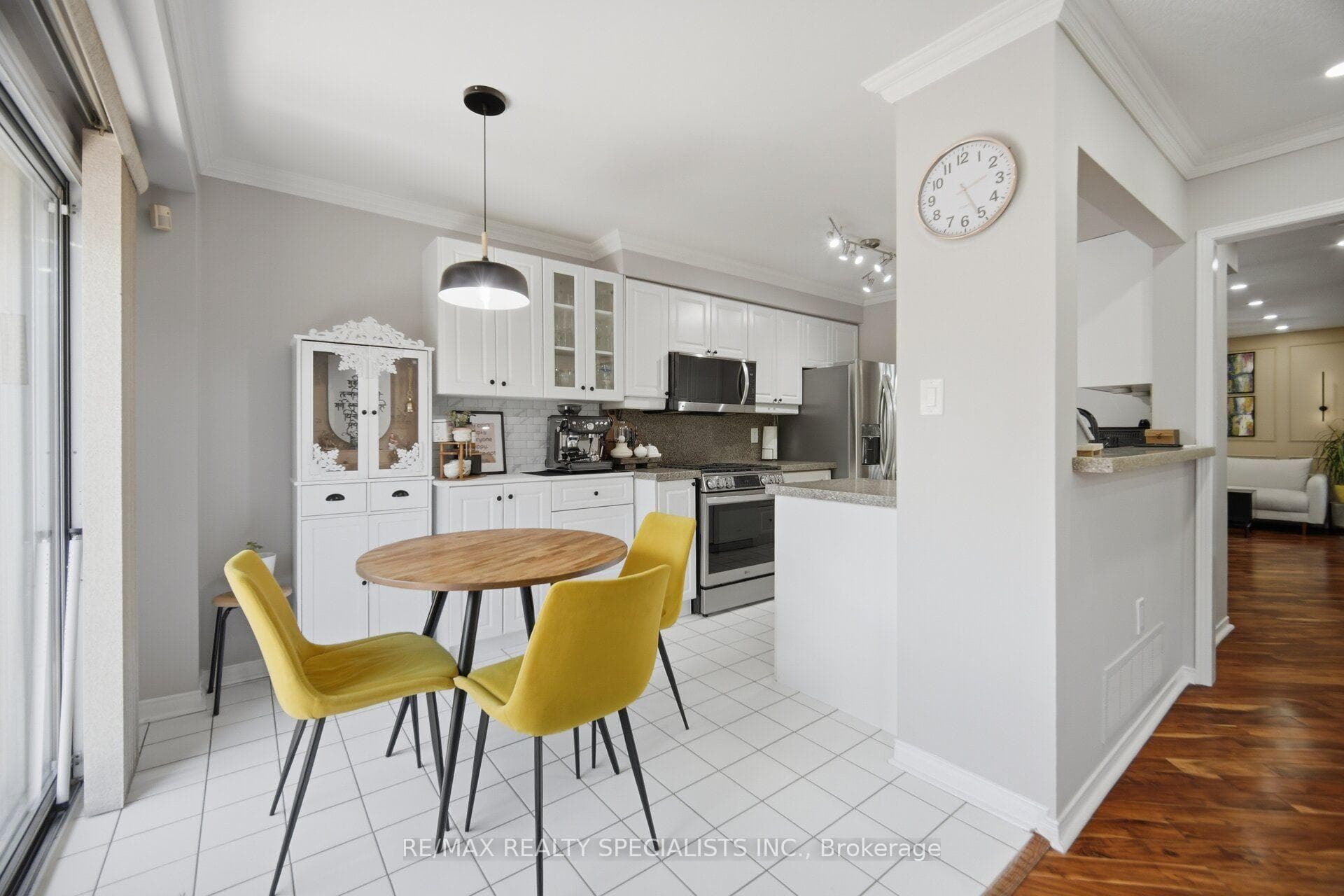5230 Glen Erin Drive Unit 119 photo 18
