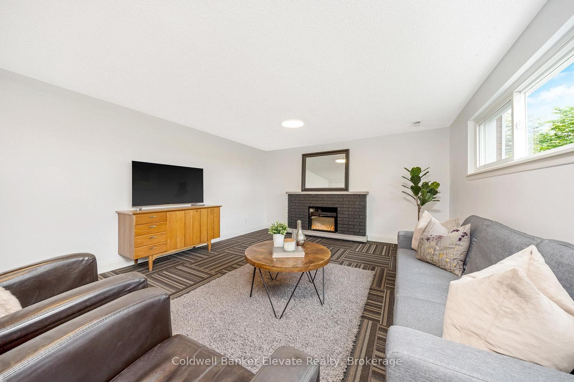 11890 Winston Churchill Boulevard photo 24
