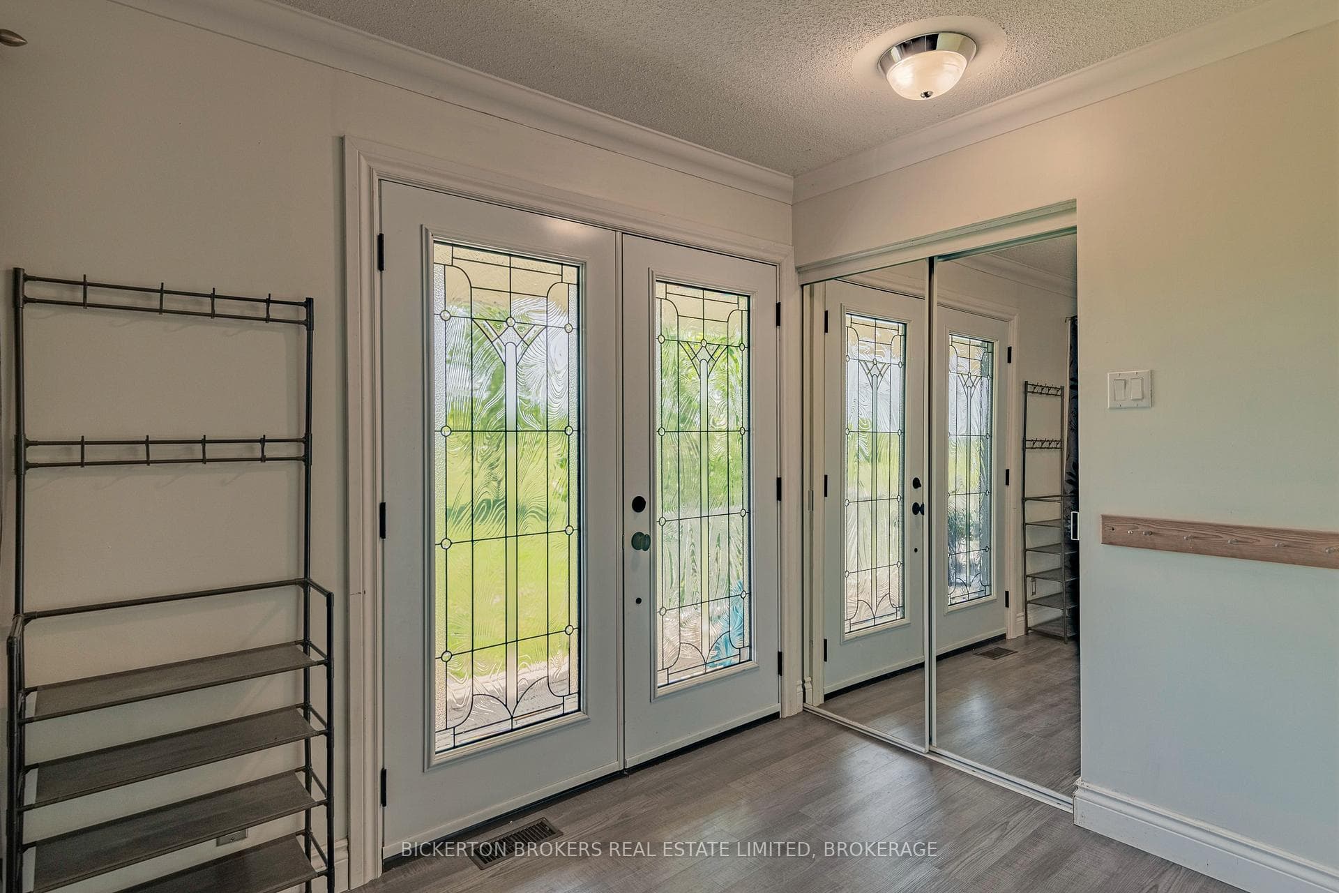 712 Haig Road photo 8