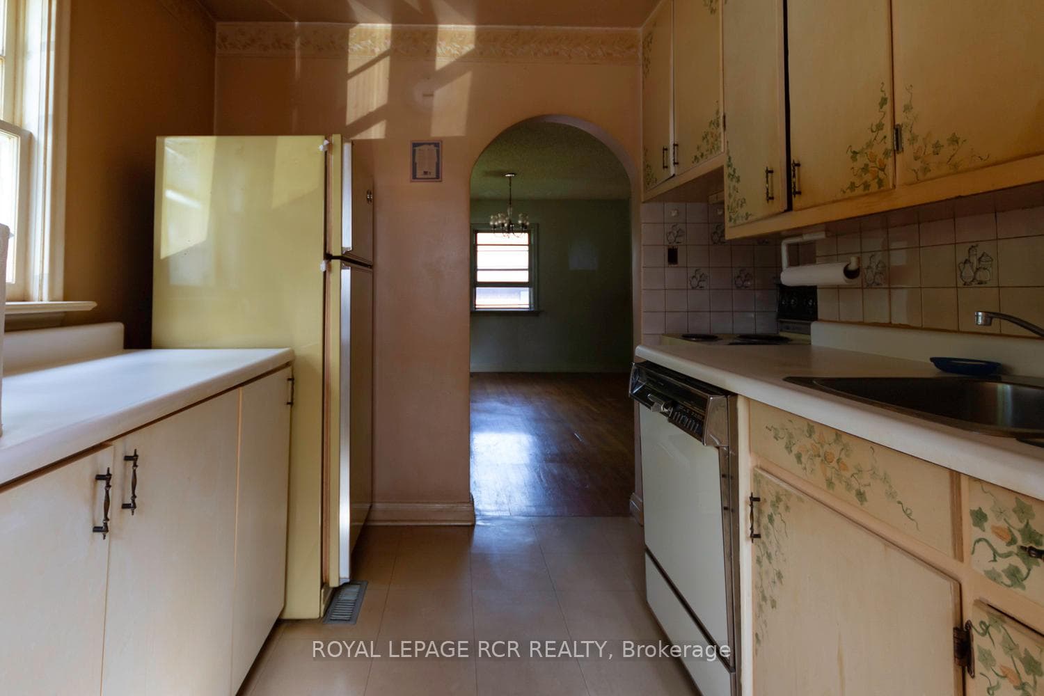 129 James Street photo 14