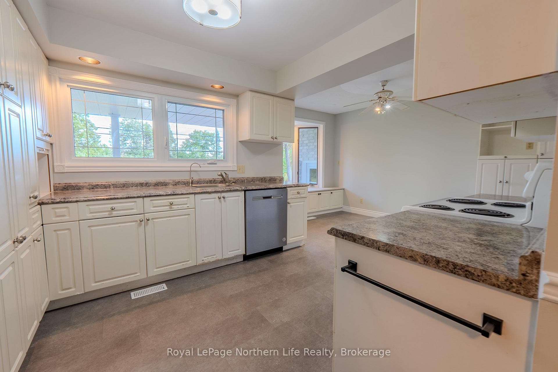 1180 Airport Road photo 15