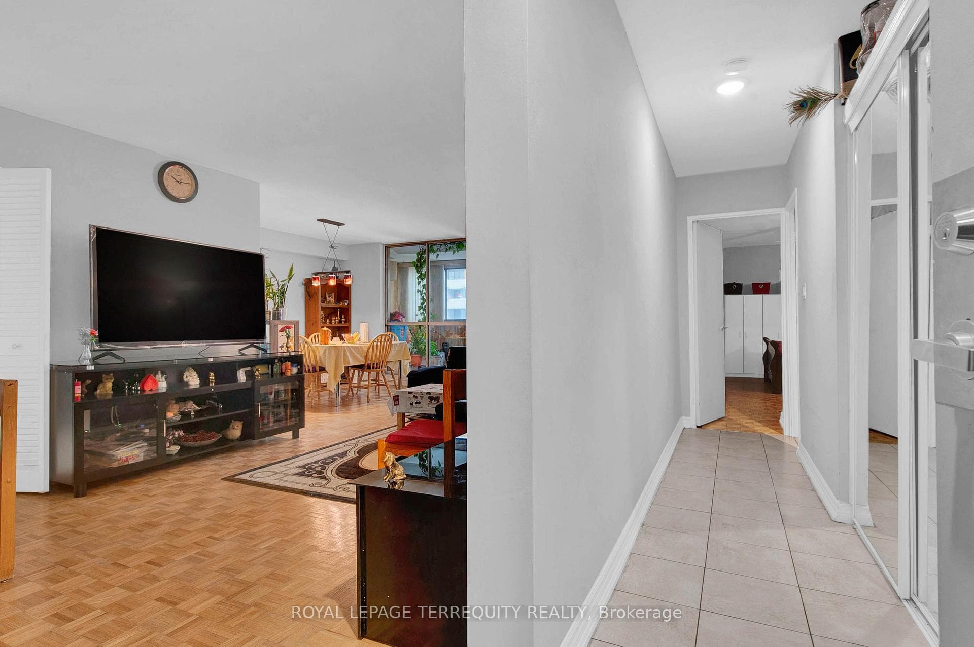 1 Massey Square Unit 2419 photo 9