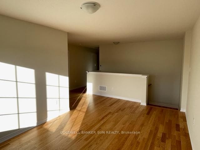 8 Heming Street photo 15