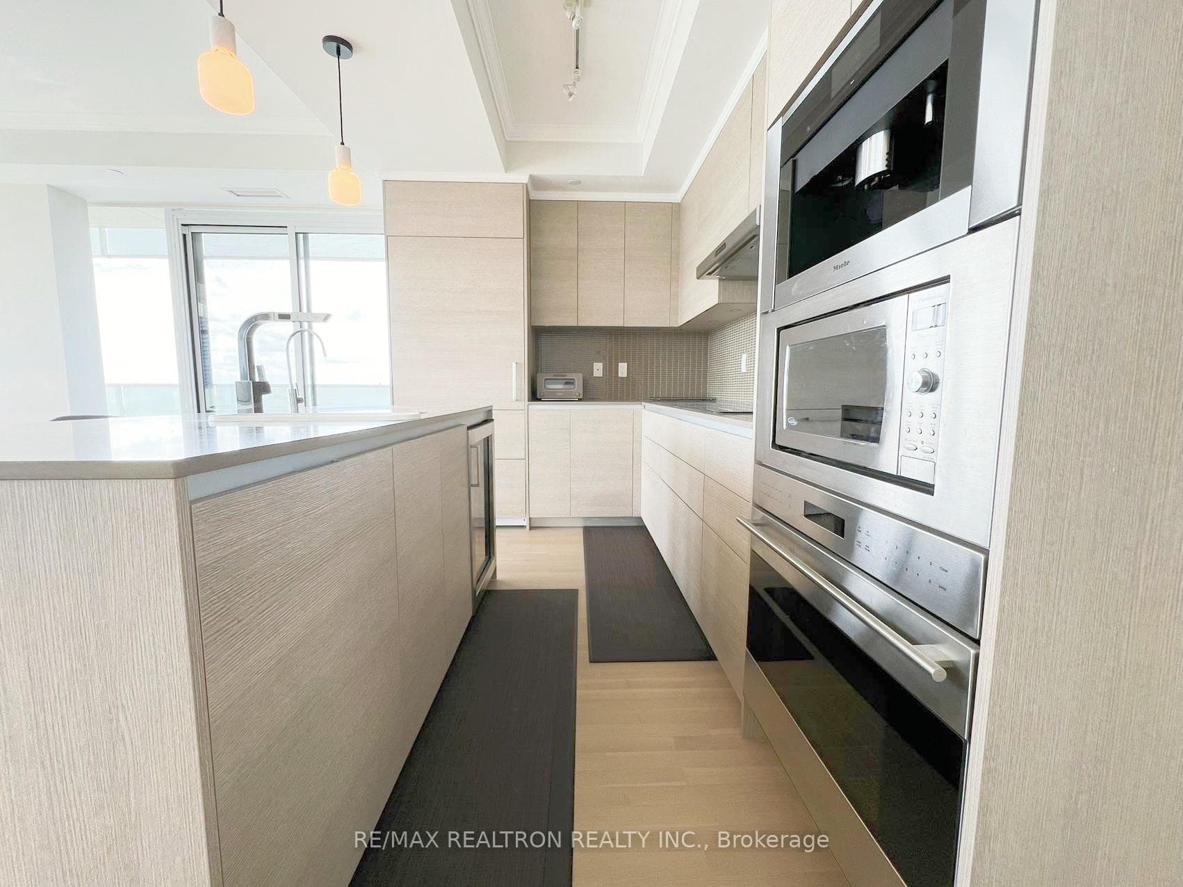 200 Bloor Street Unit 2801 photo 10