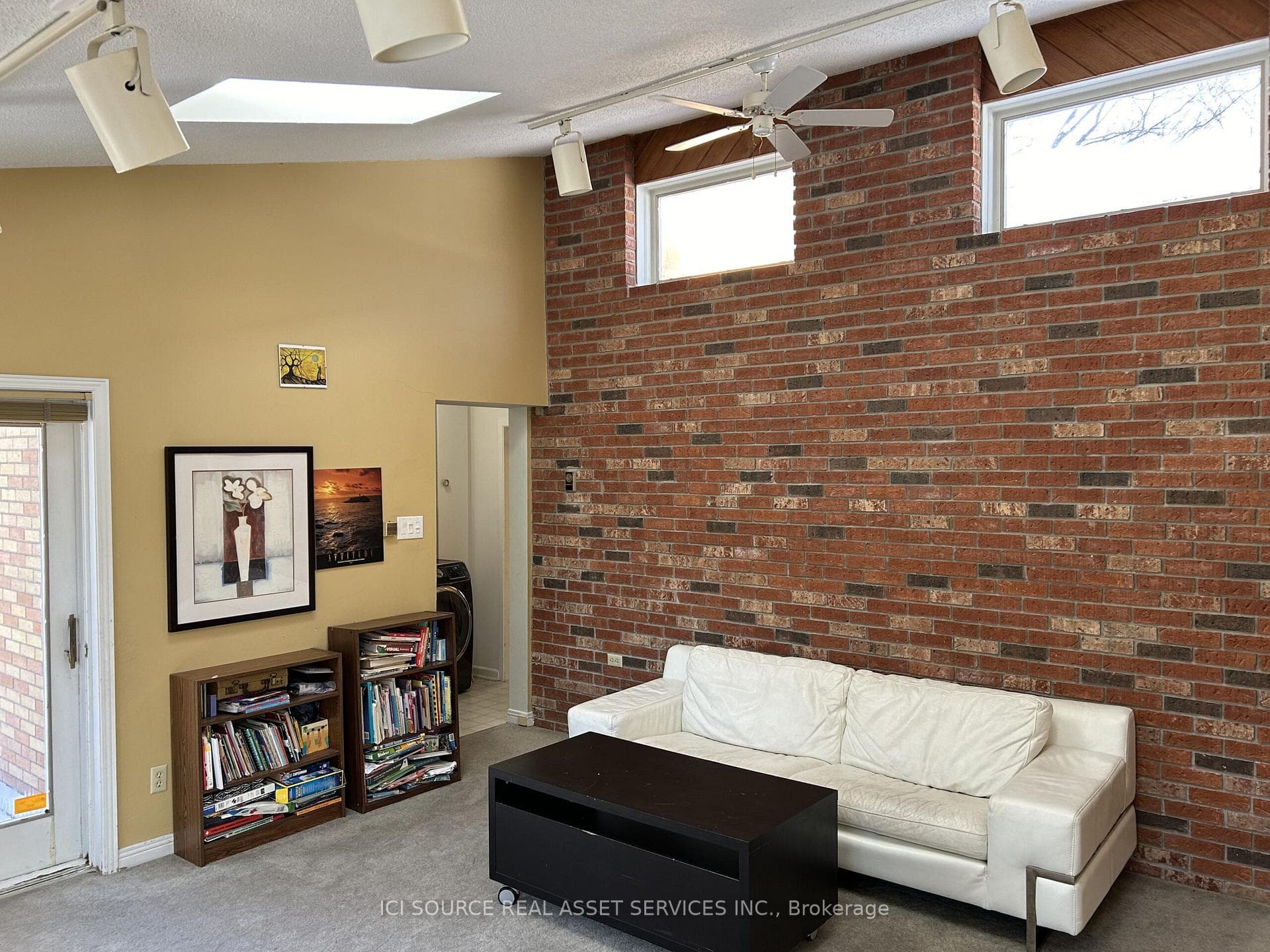 1874 Rideau Garden Drive photo 11