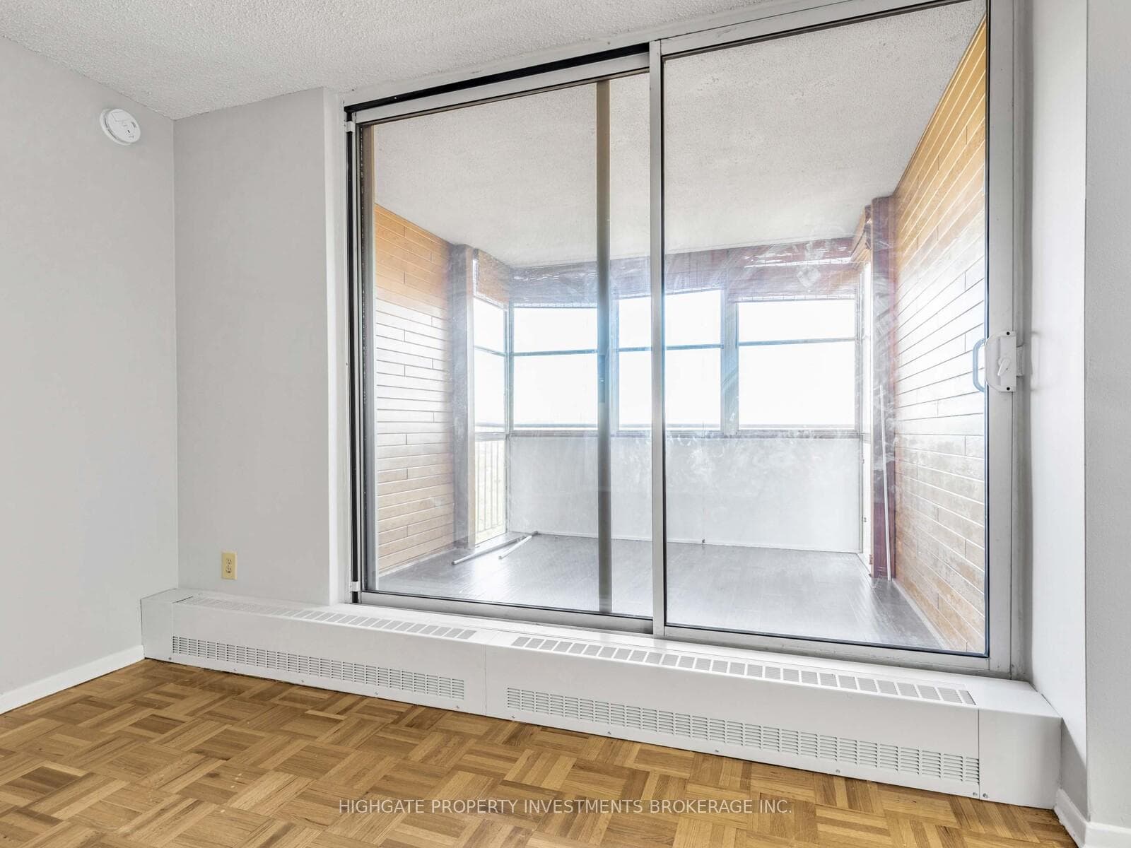 60 Pavane Linkway Road Unit 1414 photo 5