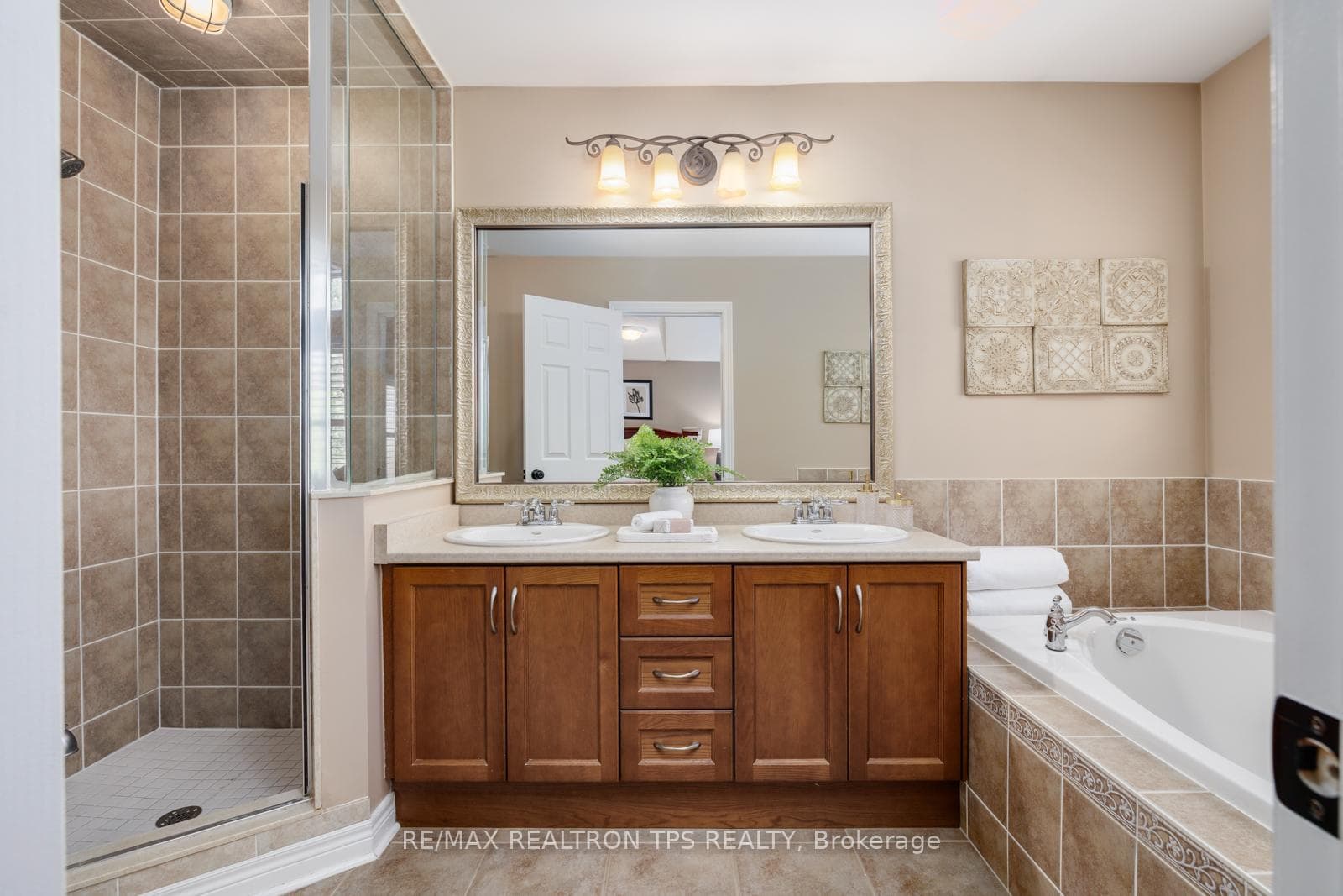 484 Worthington Avenue Unit 37 photo 18