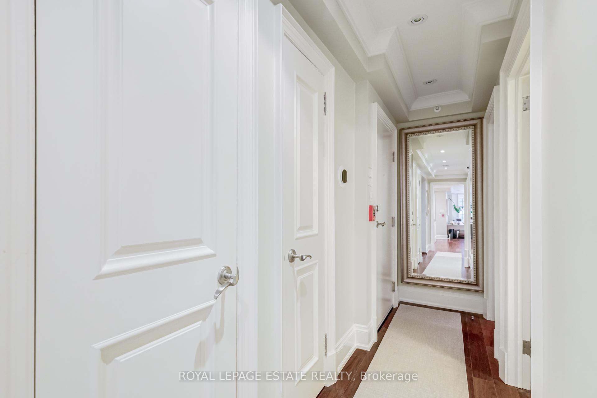 319 Lonsdale Road Unit 1D photo 23