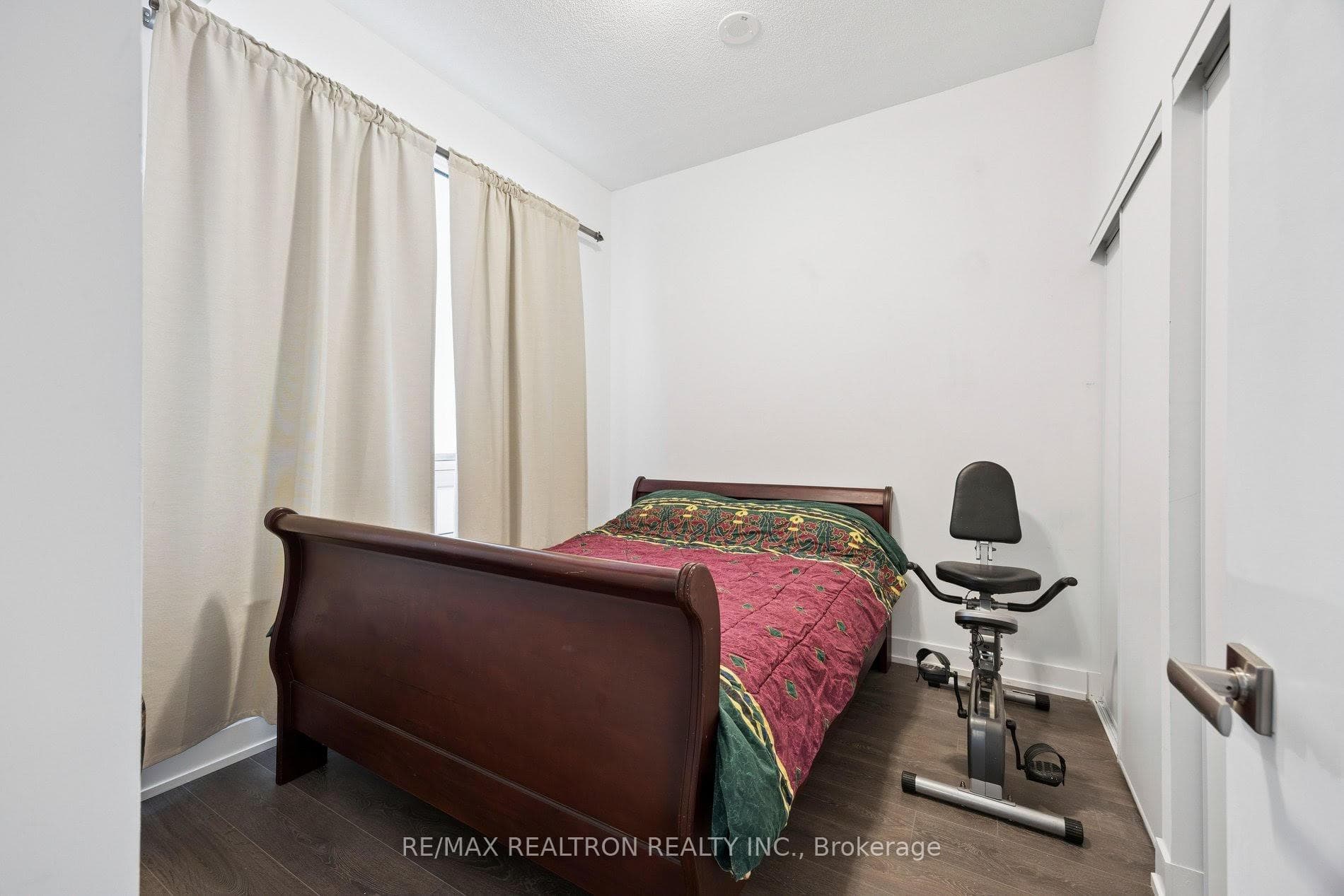 278 Buchanan Drive Unit 821E photo 15