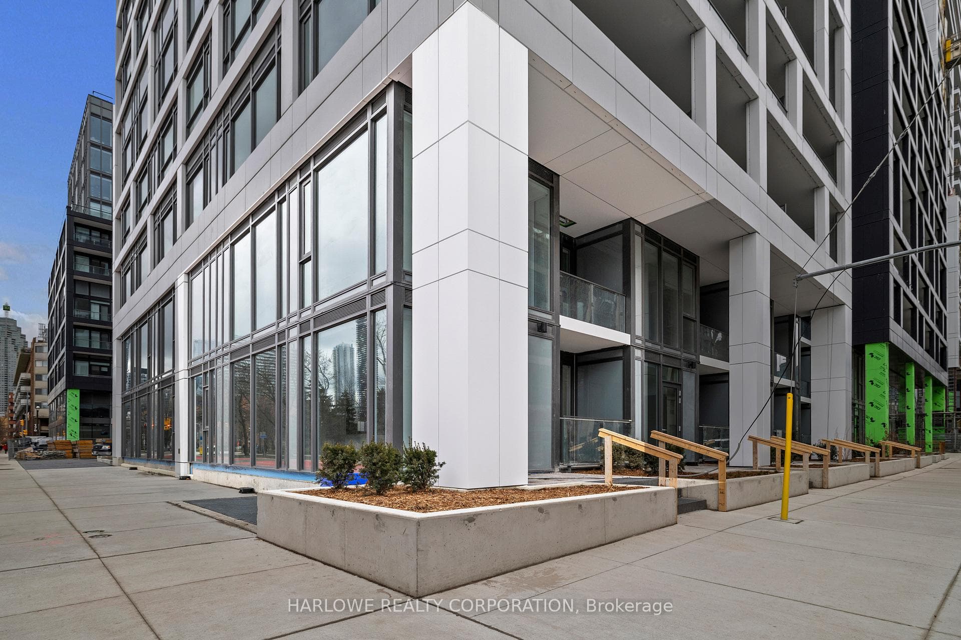 60 Princess Street Unit 530 SE photo 8