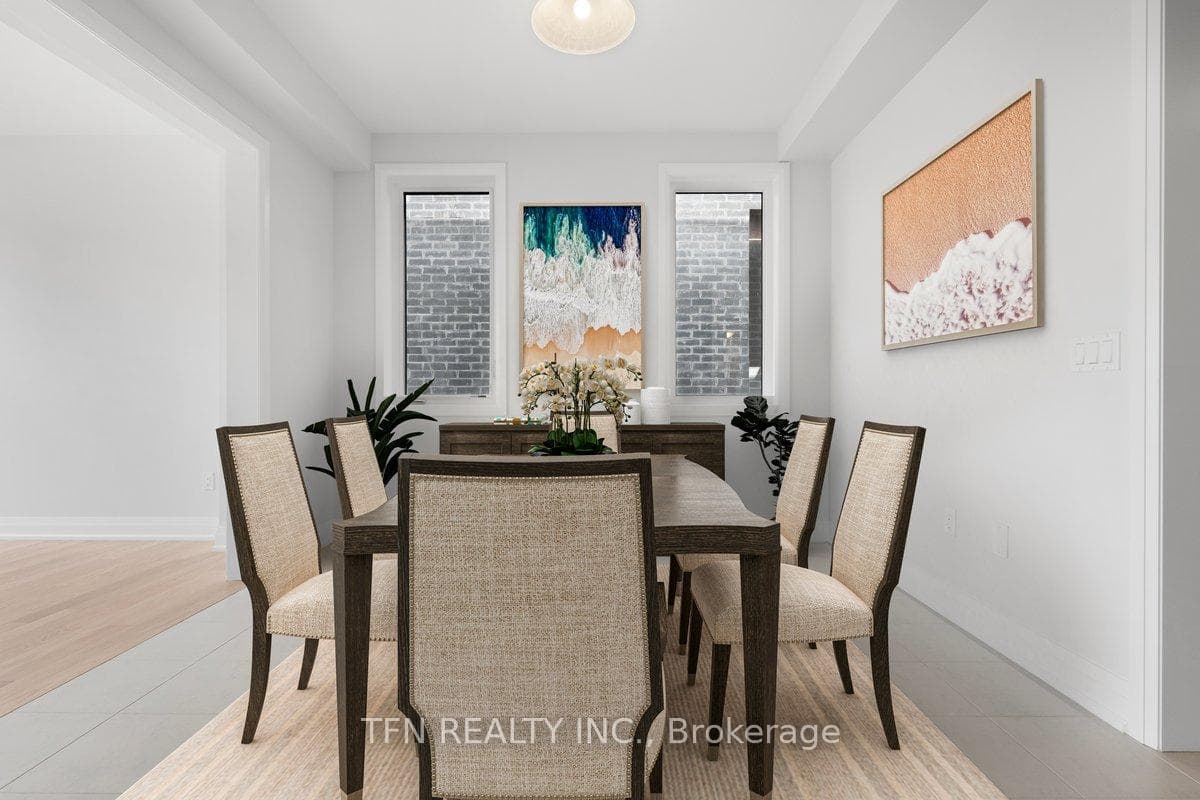 257 Harwood Avenue photo 3