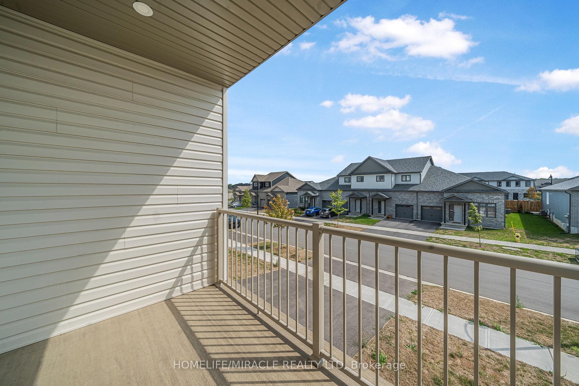 43 Markland Avenue photo 18
