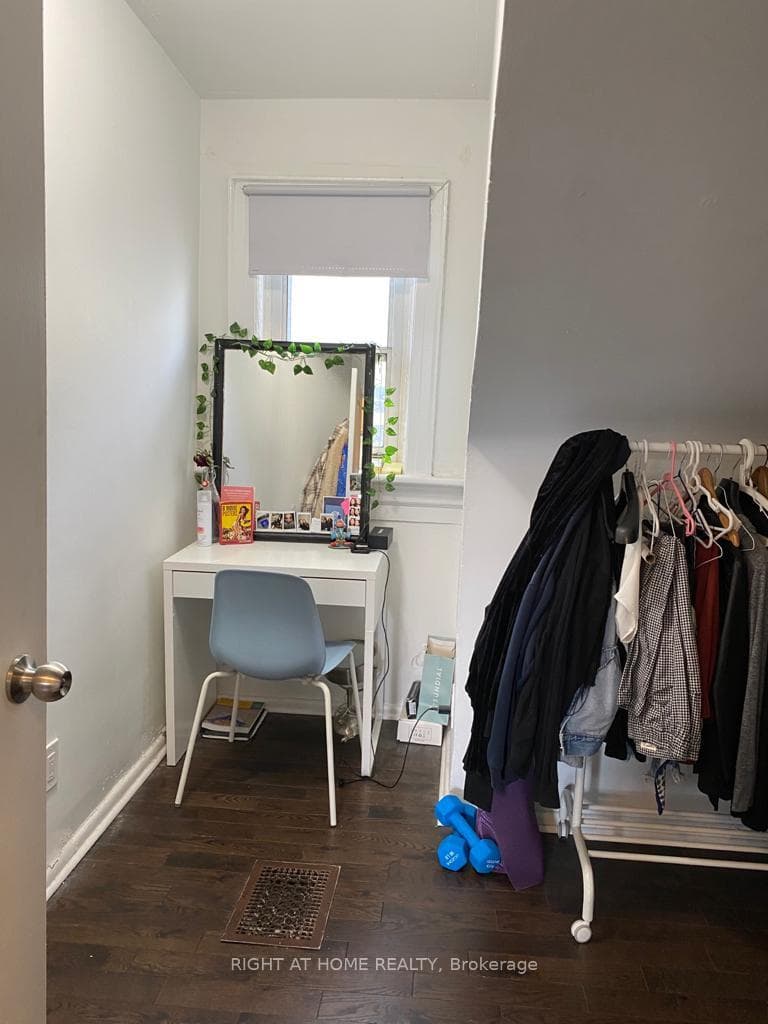 134 Huron Street Unit 2 photo 14