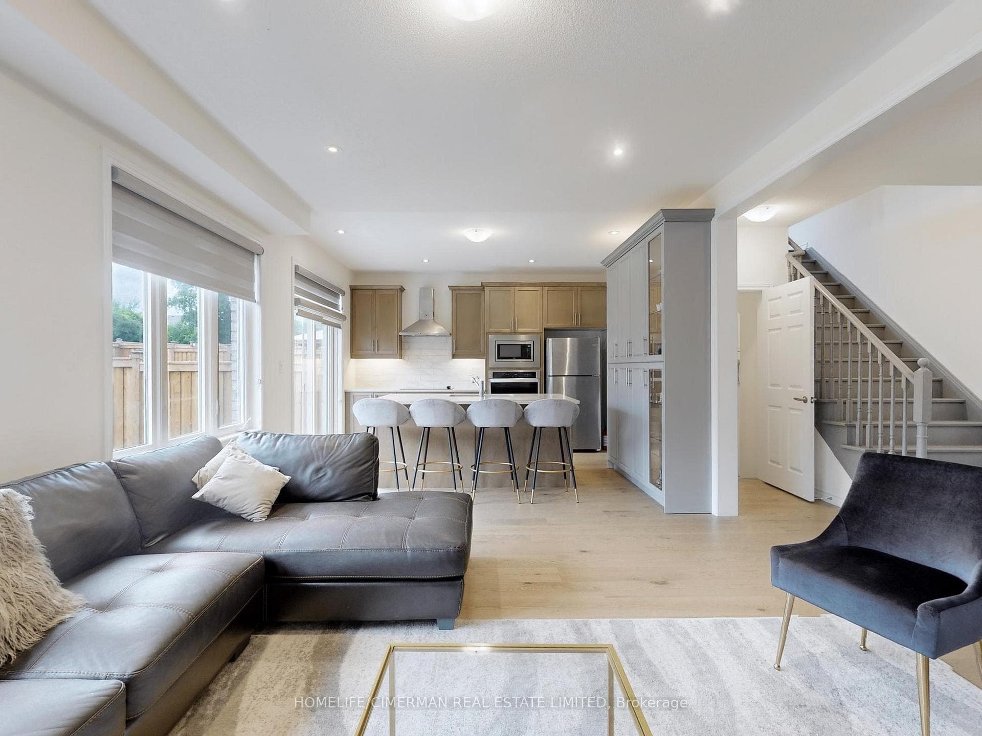 16 Morningstar Avenue photo 22