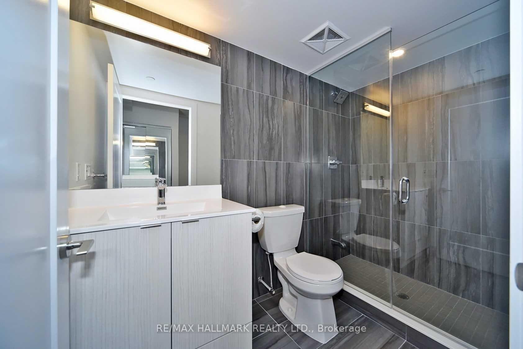225 Village Green Square Unit 1308 photo 13