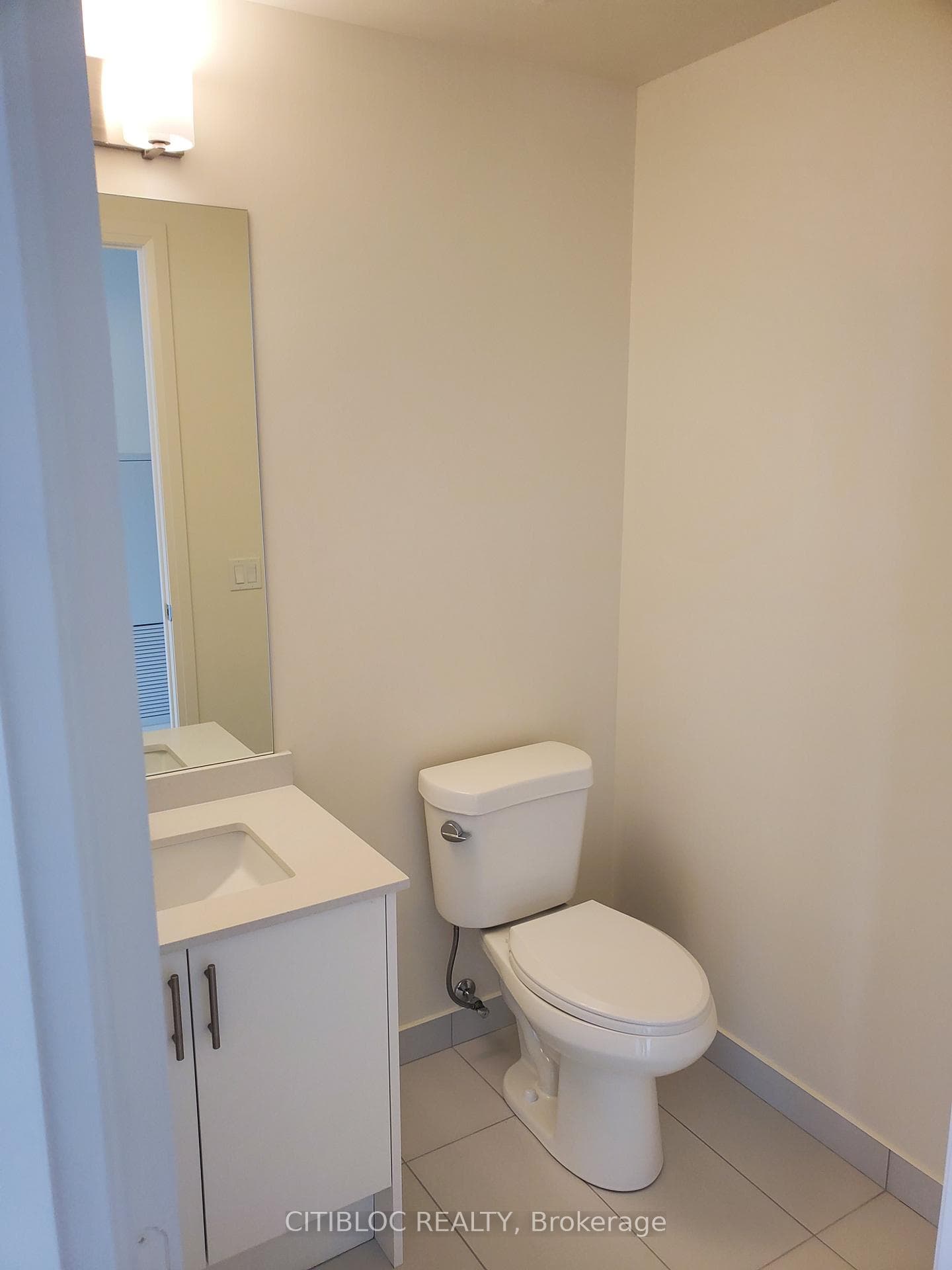 8960 Jane Street Unit 2515 photo 7
