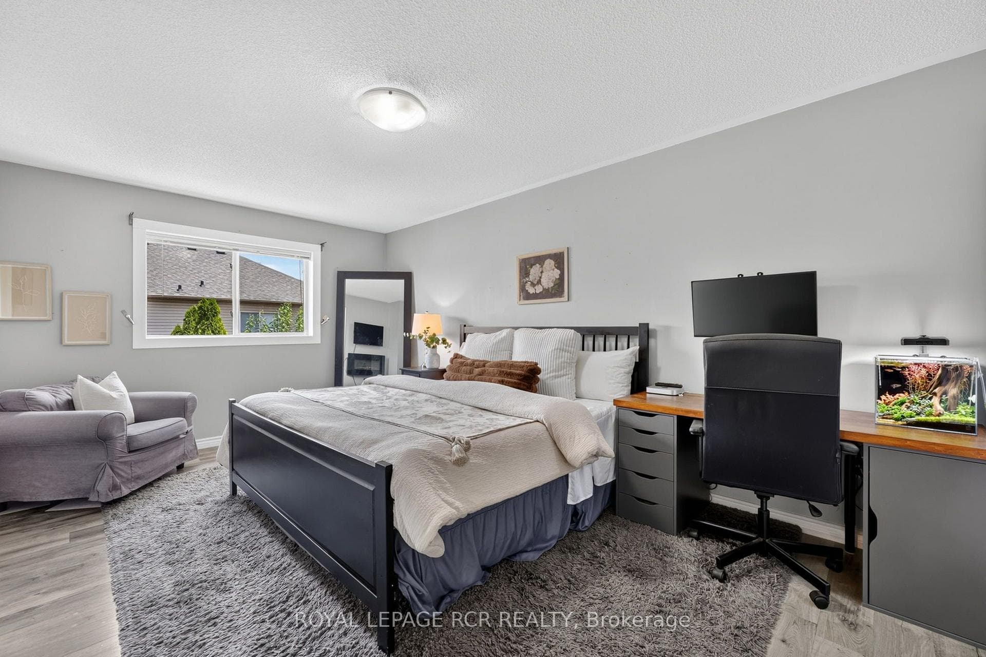 95 Waters Boulevard photo 18