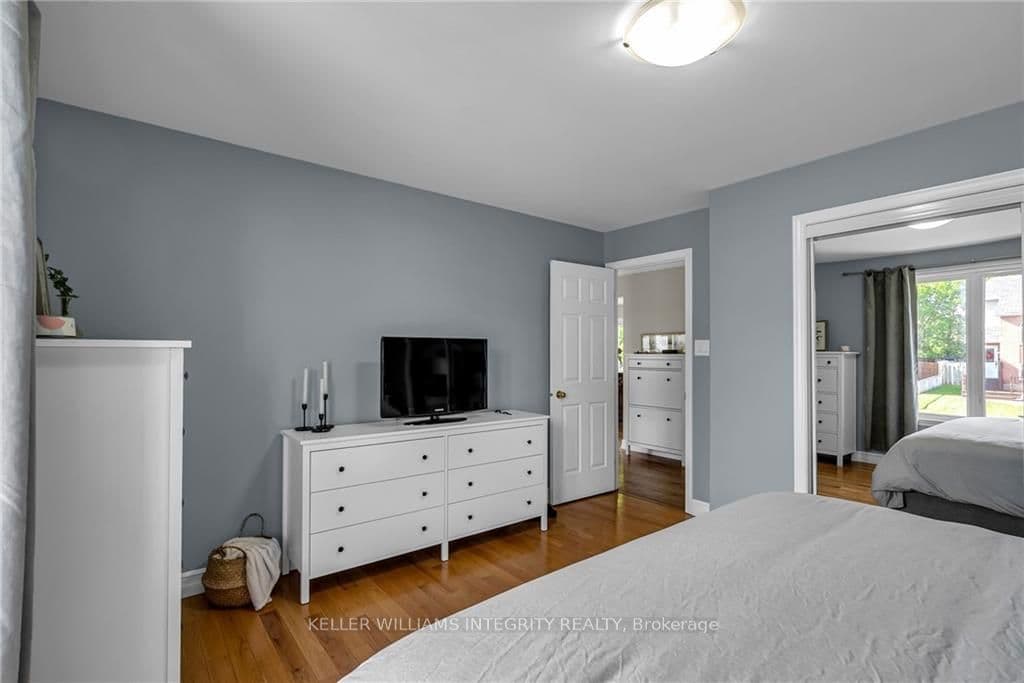 26 WELLINGTON Street photo 11