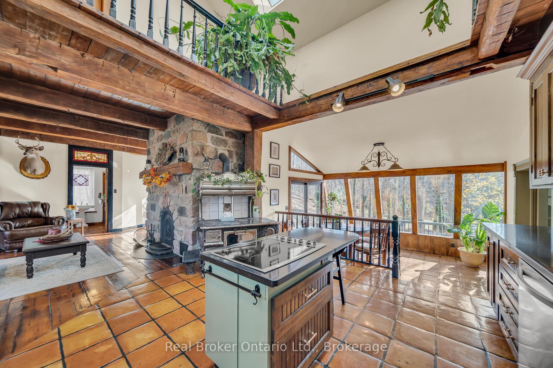 4766 Hyndman Drive photo 14