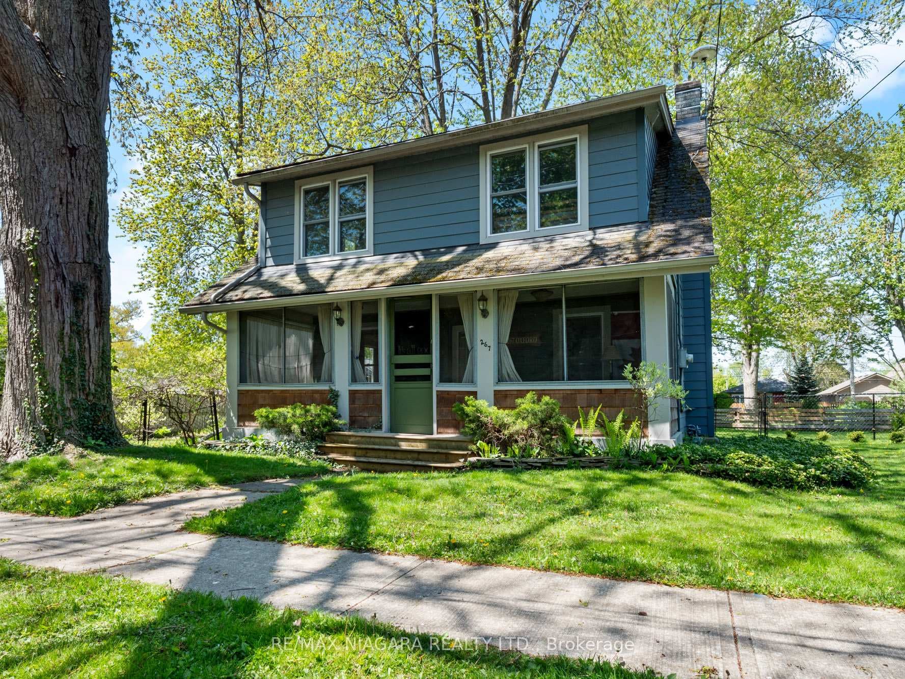 267 Oxford Avenue photo 1