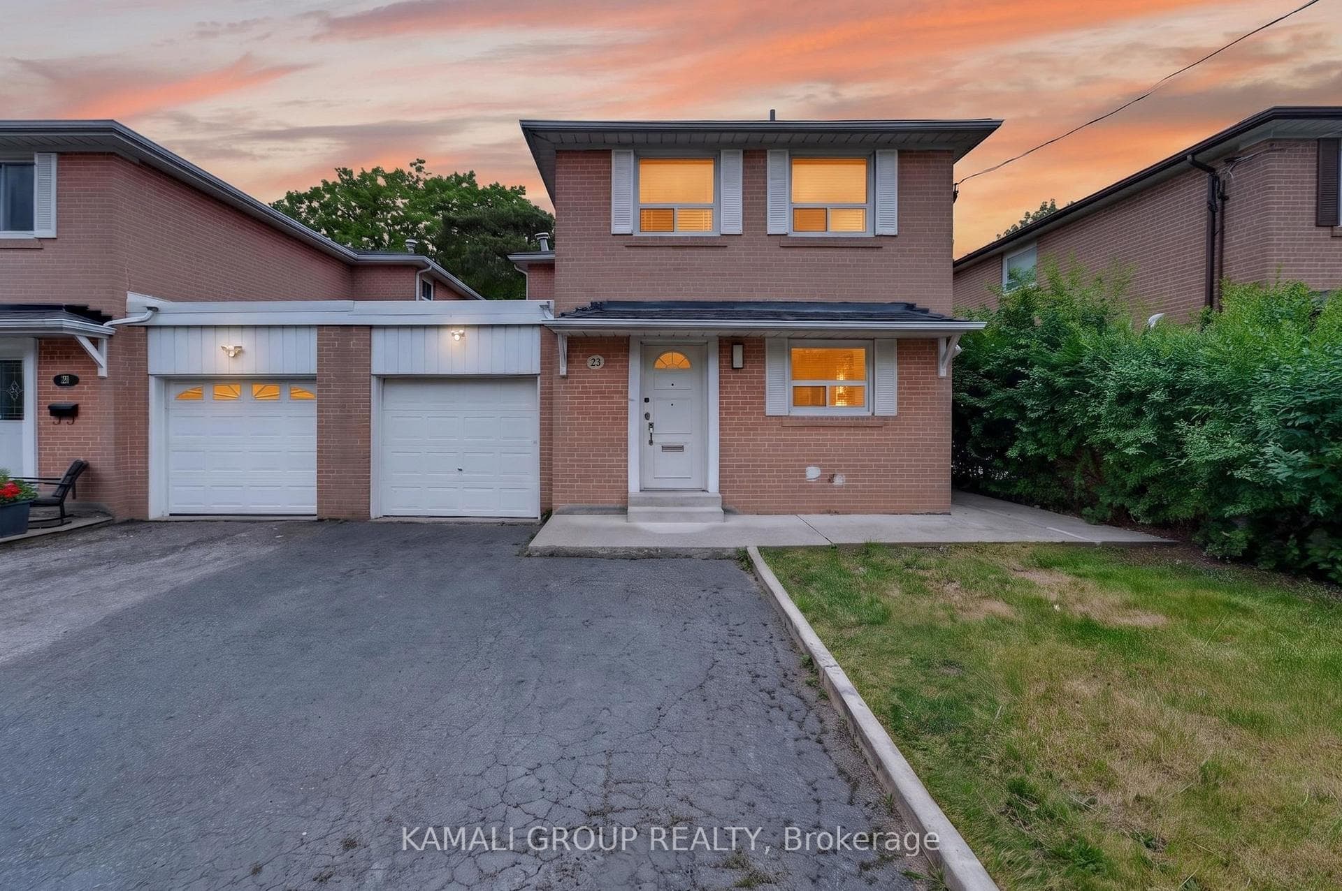 Detached House!!