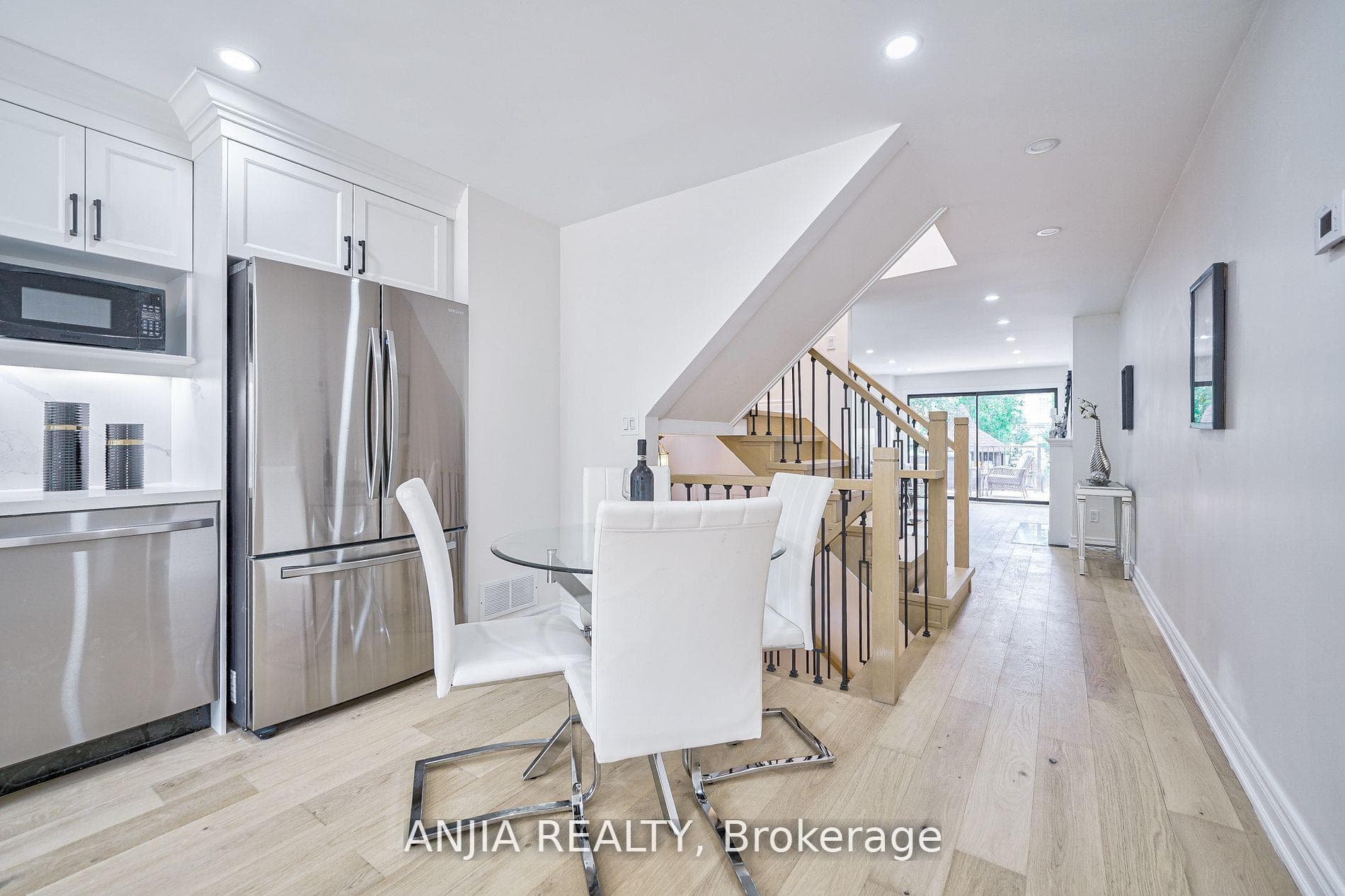 322 Hillsdale Avenue photo 6